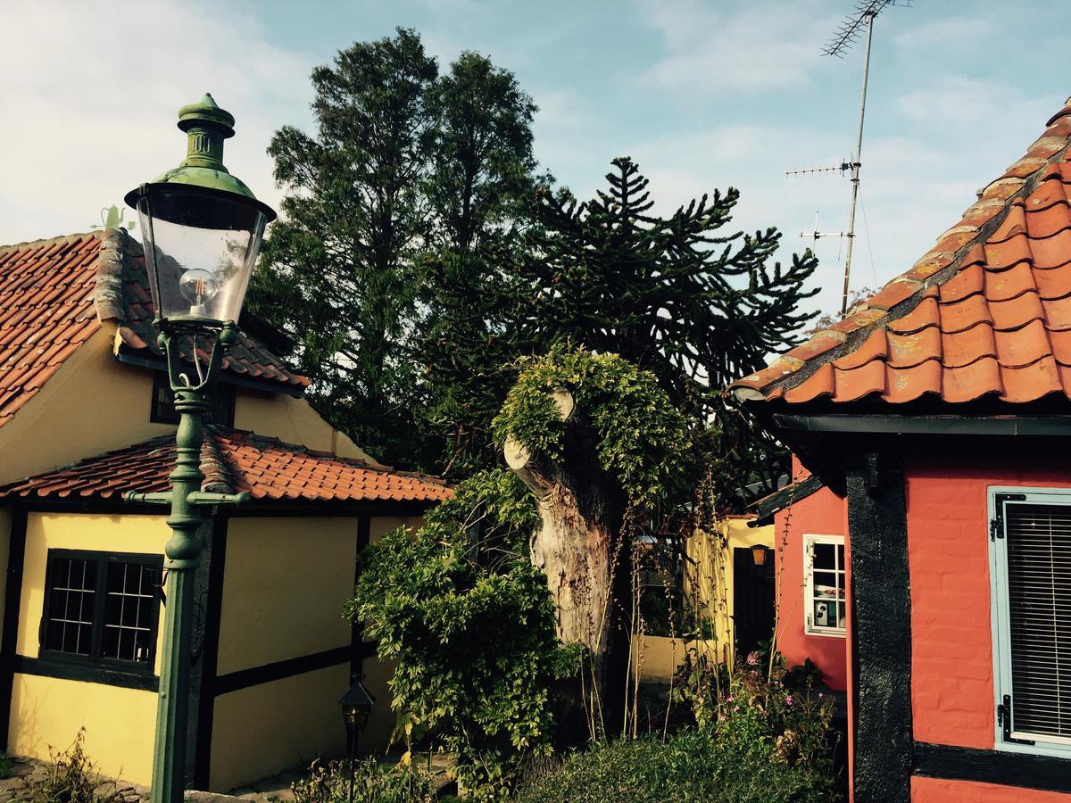Badepensionat Sandloppen - Ferielejligheder Allinge-Sandvig Exterior foto