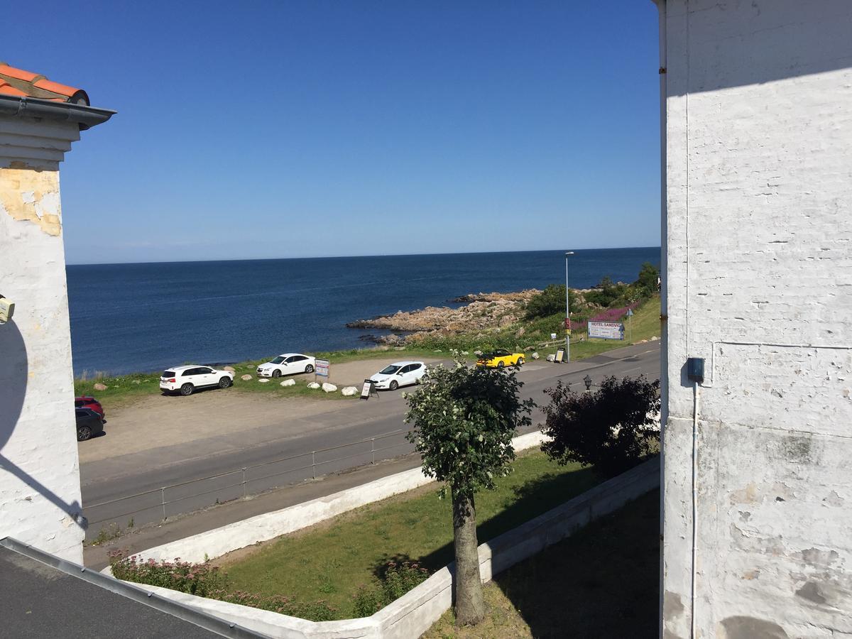 Badepensionat Sandloppen - Ferielejligheder Allinge-Sandvig Exterior foto