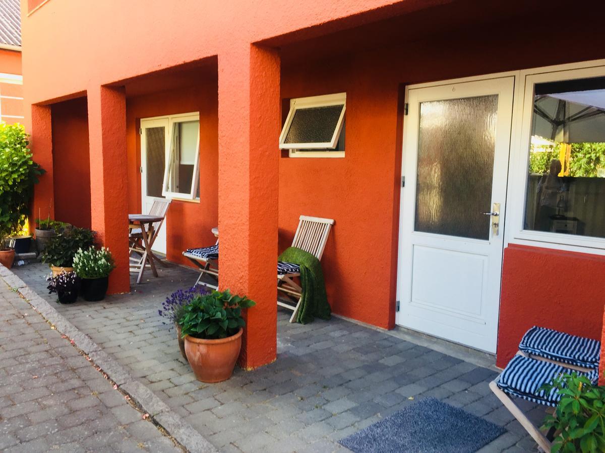 Badepensionat Sandloppen - Ferielejligheder Allinge-Sandvig Exterior foto